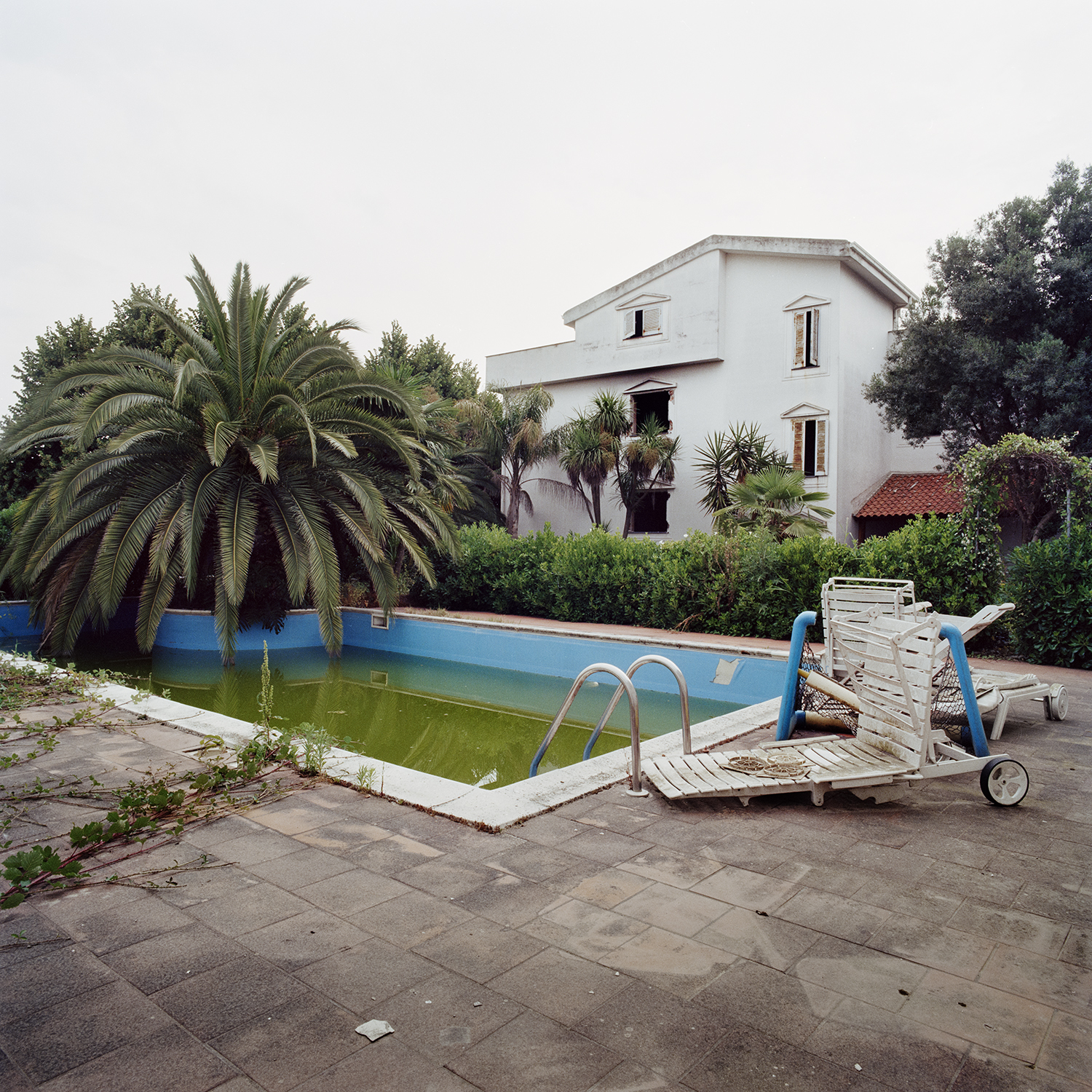 C'era una volta Hollywood - La villa di Schiavone